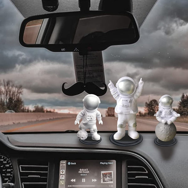 Astronaut Statue Spaceman,Desktop & Tabletop Decorative Cute Mini Space Figure